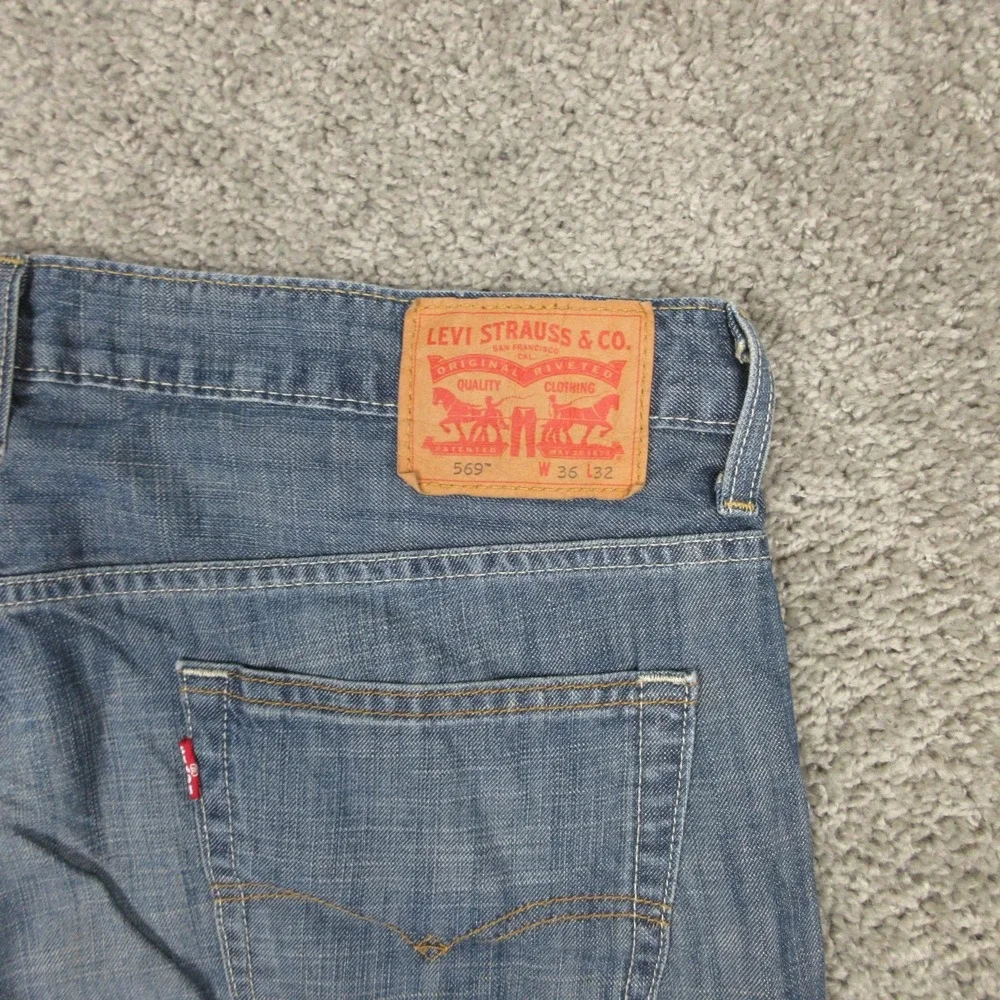 Levis Jeans Mens 36x32 Blue 569 Loose Straight Baggy Faded Whisker Denim Pants
